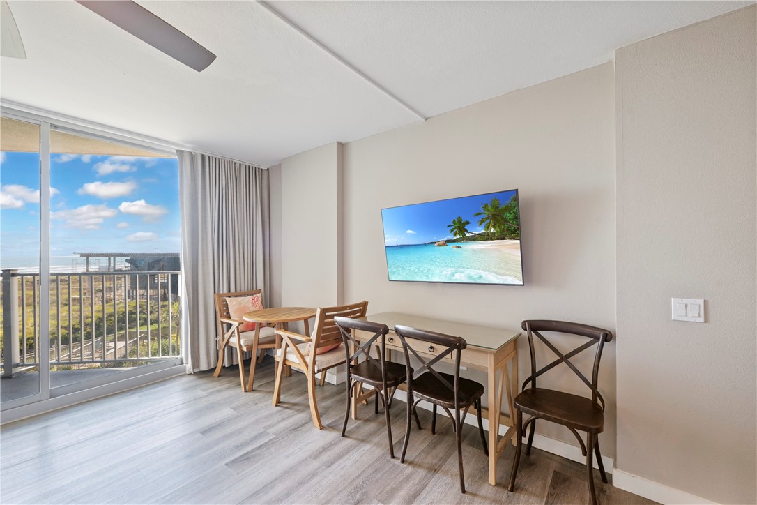 800 Sandcastle Dr 307 Property Photo 8