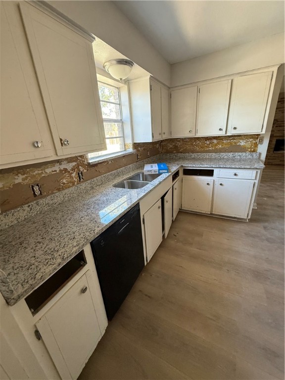 3610 Mendenhall Dr Property Photo 2