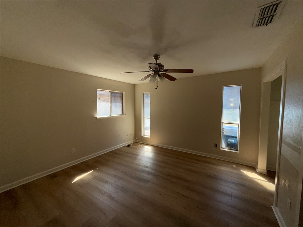 3610 Mendenhall Dr Property Photo 8