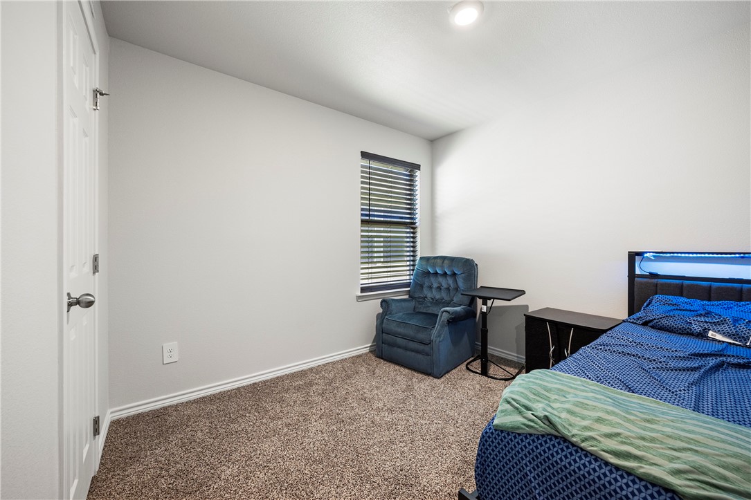 1914 Secretariat Dr Property Photo 9