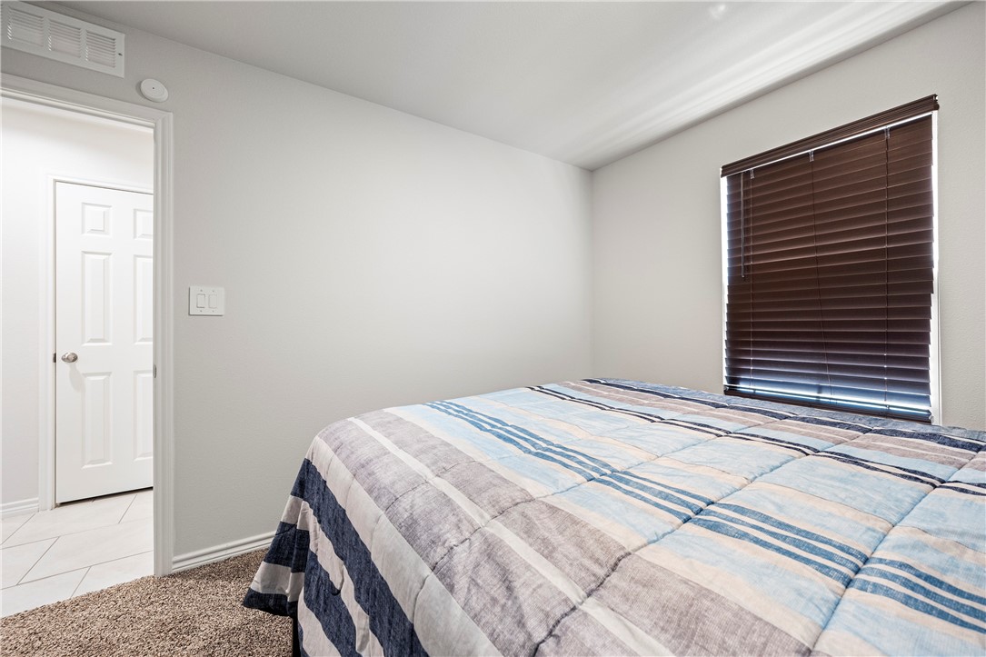 1914 Secretariat Dr Property Photo 12