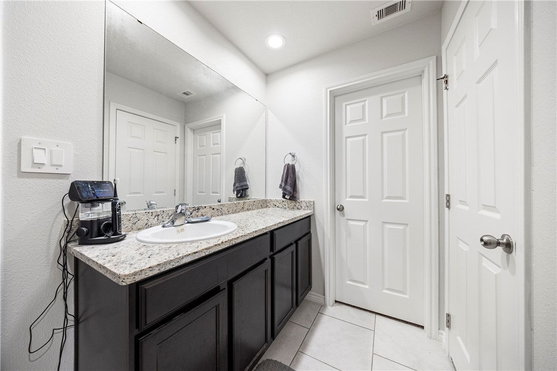 1914 Secretariat Dr Property Photo 15