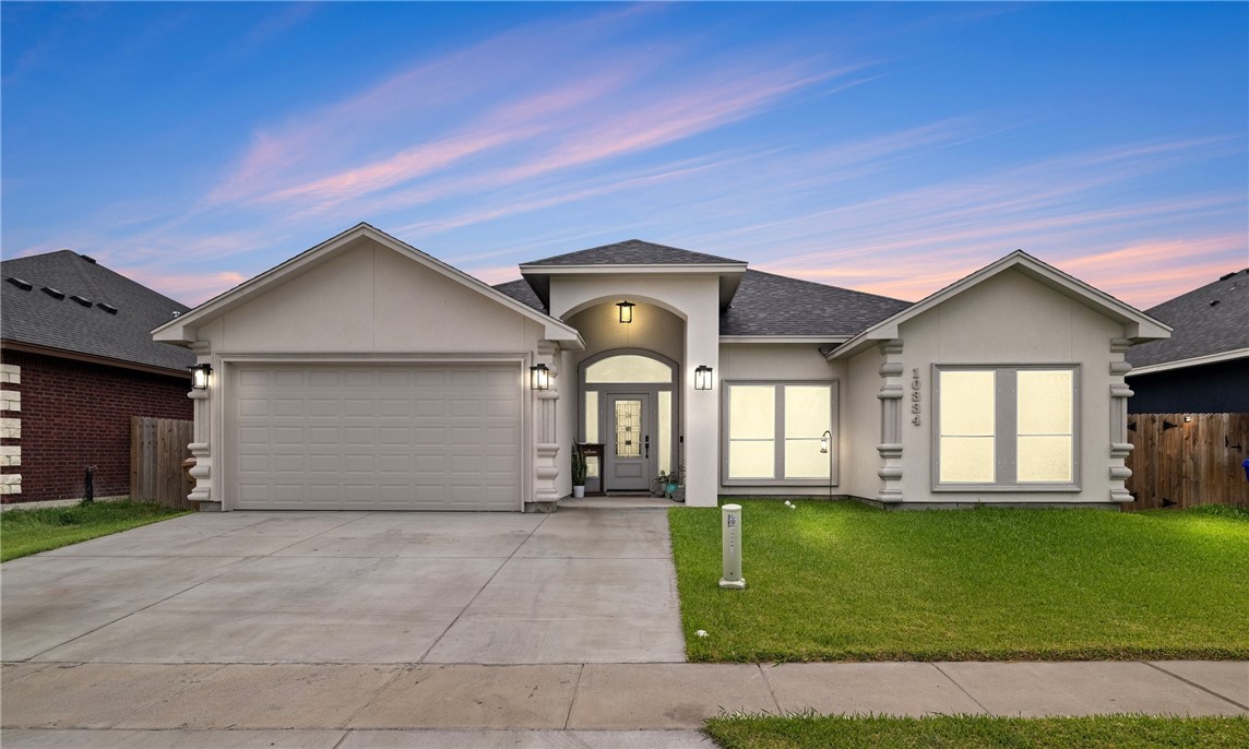 10334 Stone Creek Dr Property Photo 1