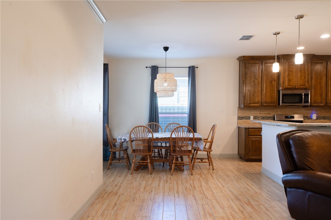 7521 Diamond Dr Property Photo 7