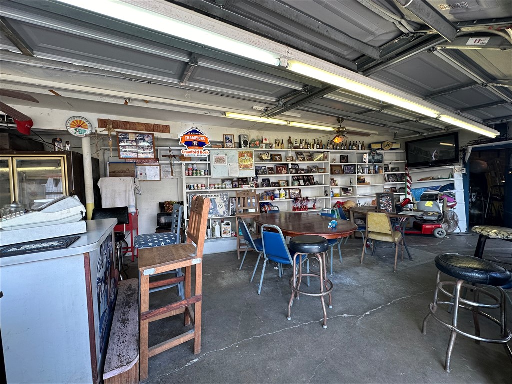 1613 S Staples St Property Photo 7