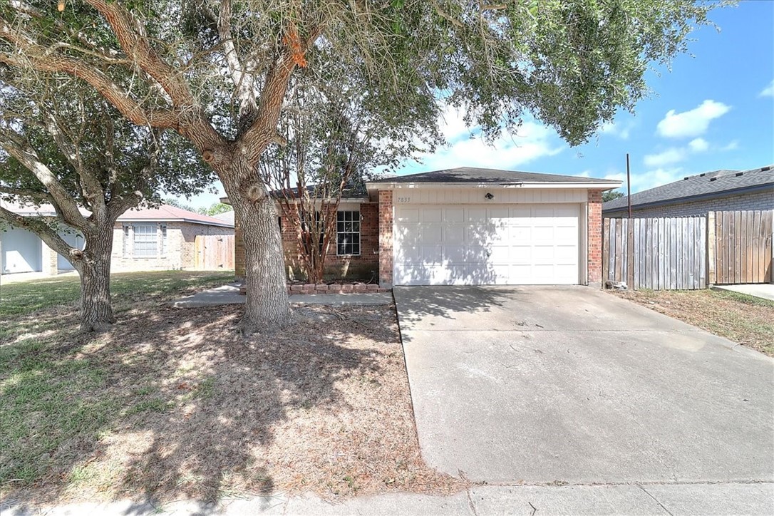 7833 Wolverine Dr Property Photo 1