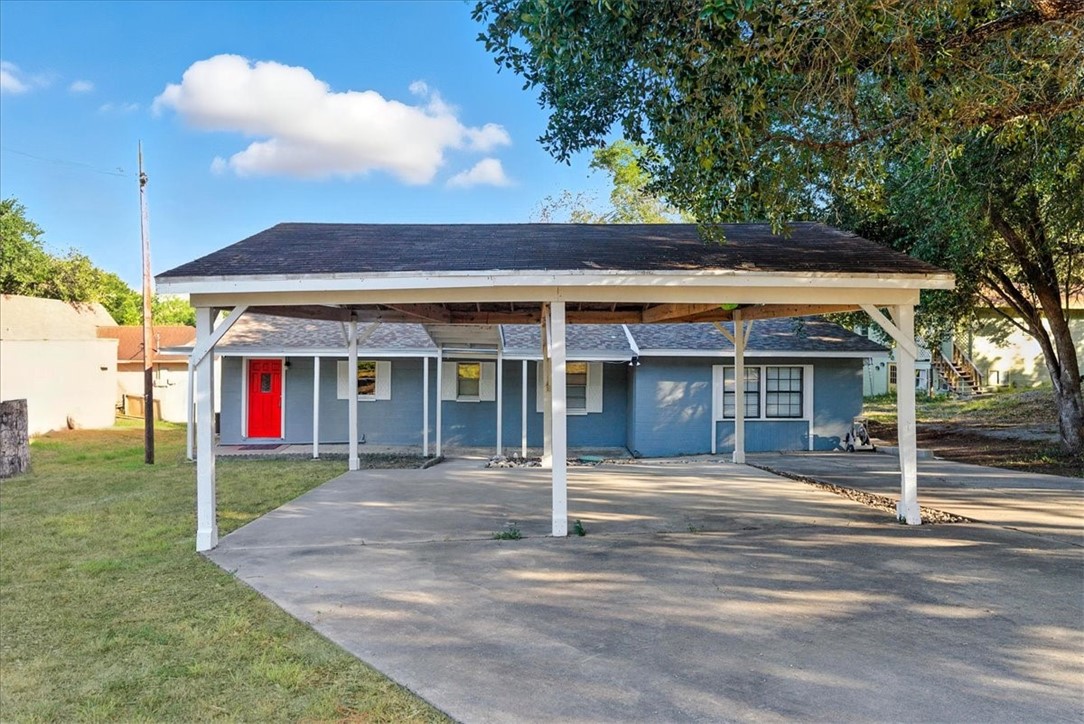 232 Vista Dr Property Photo 1