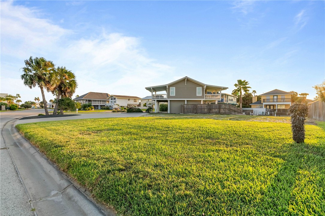 1863 Bay Shore Dr Property Photo 8