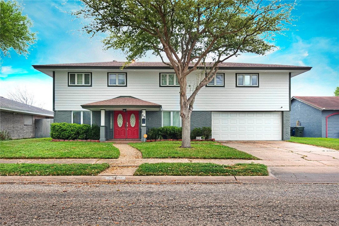 1129 Alexandria Dr Property Photo 1