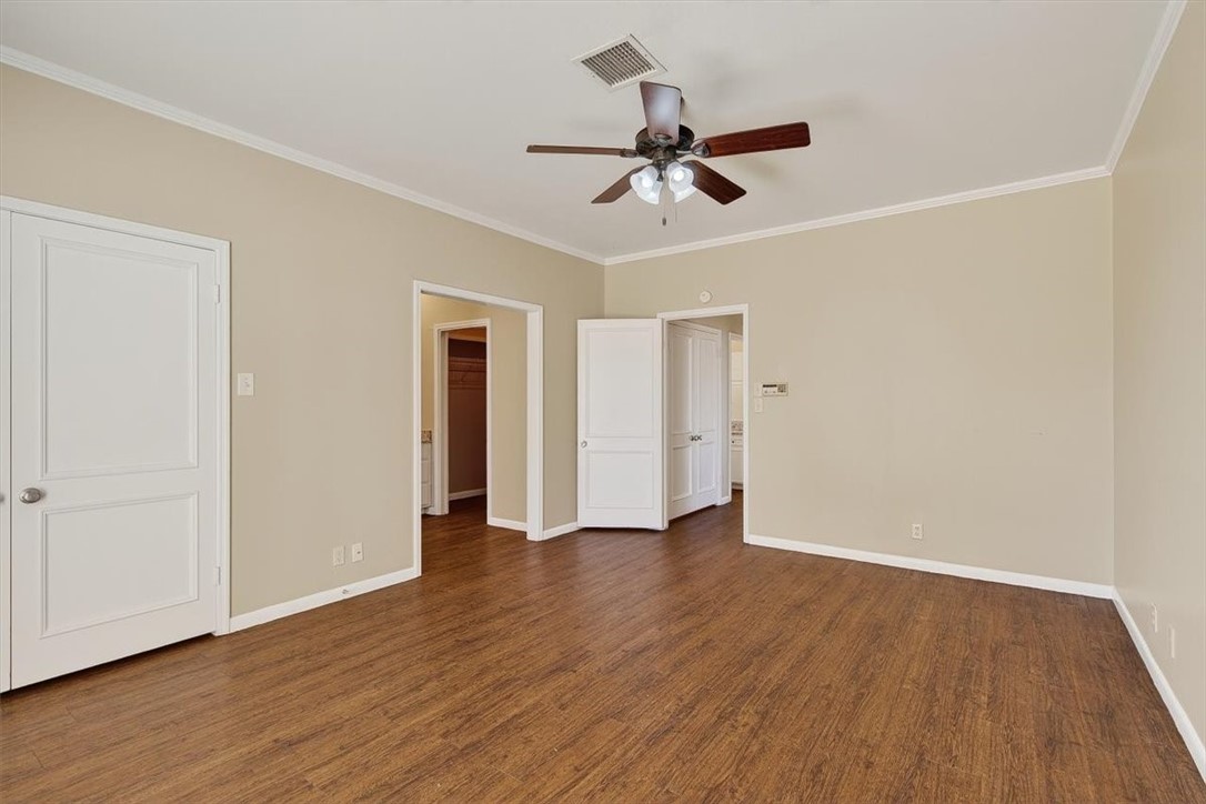 6418 Long Circle Property Photo 23