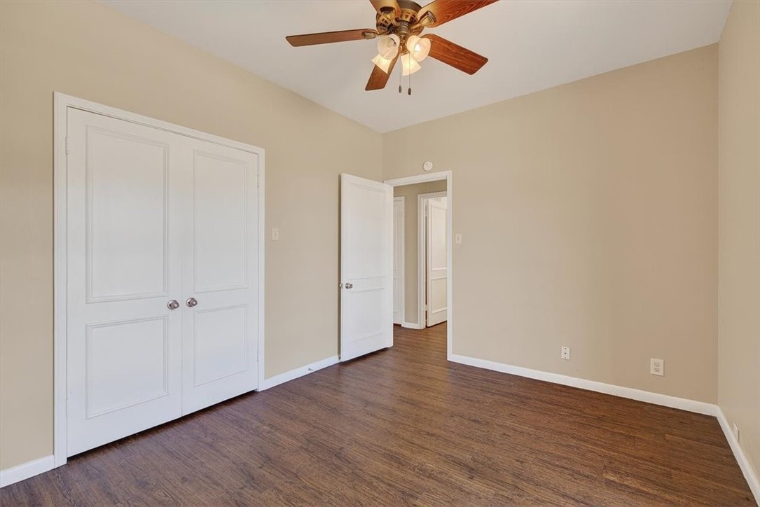 6418 Long Circle Property Photo 29