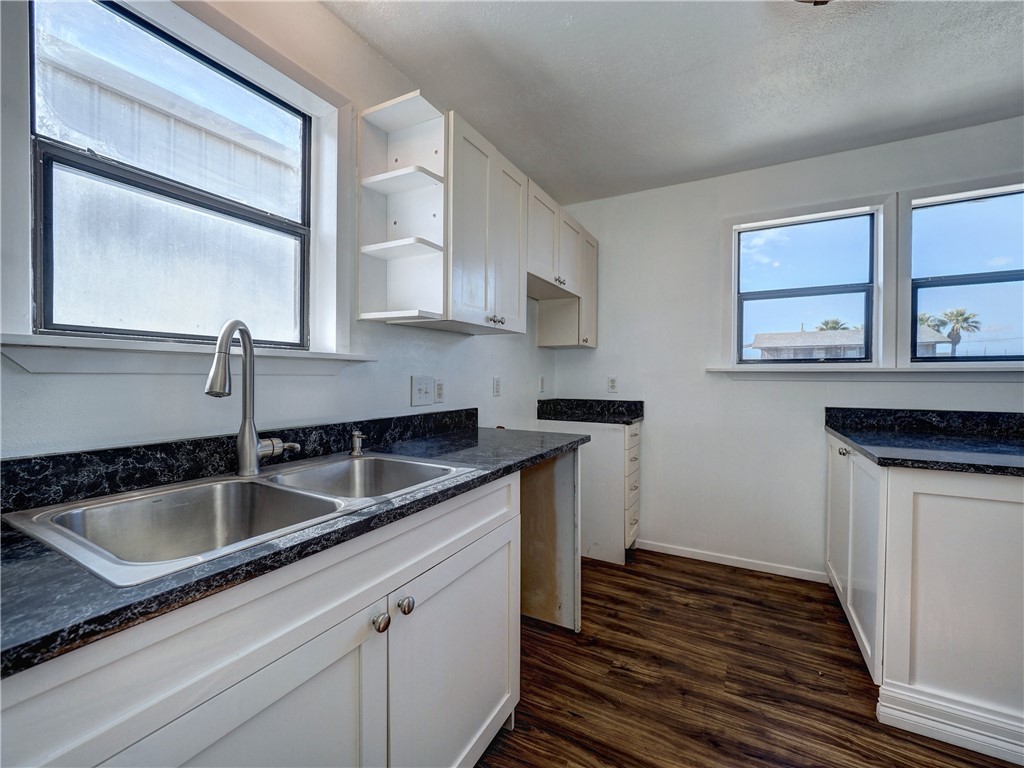 613 Gulf St Property Photo 15