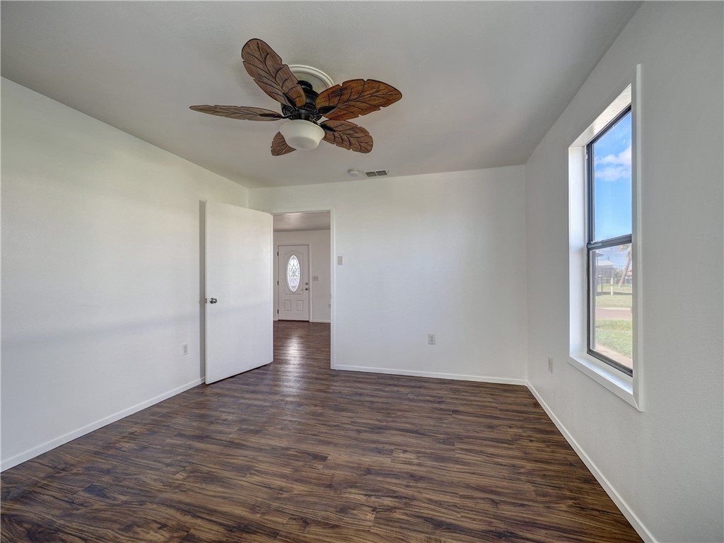 613 Gulf St Property Photo 18