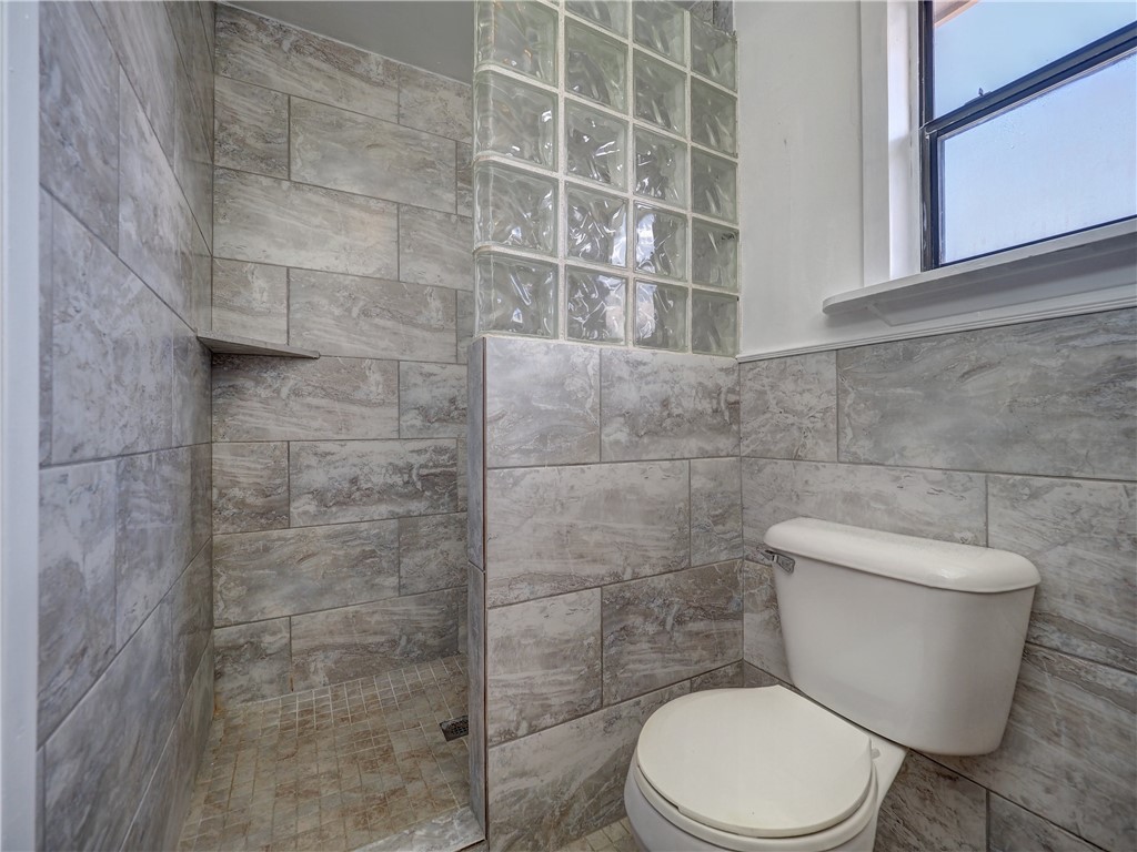 613 Gulf St Property Photo 20