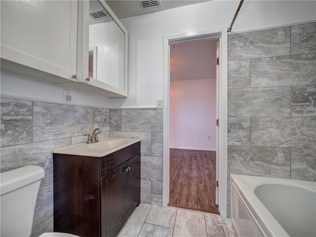613 Gulf St Property Photo 23
