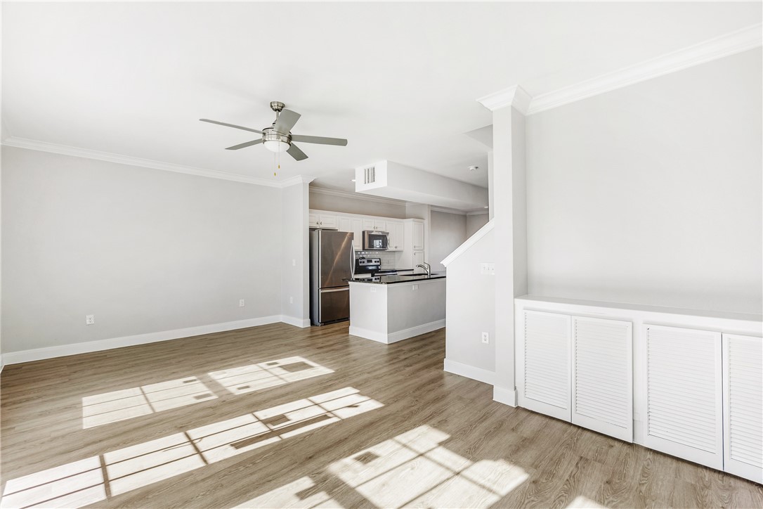 14814 Whitecap Blvd Property Photo 13