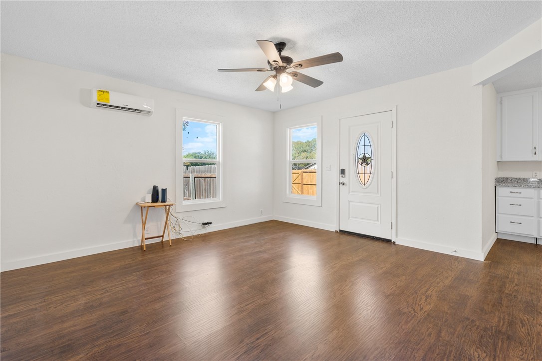3609 Wright St Property Photo 12