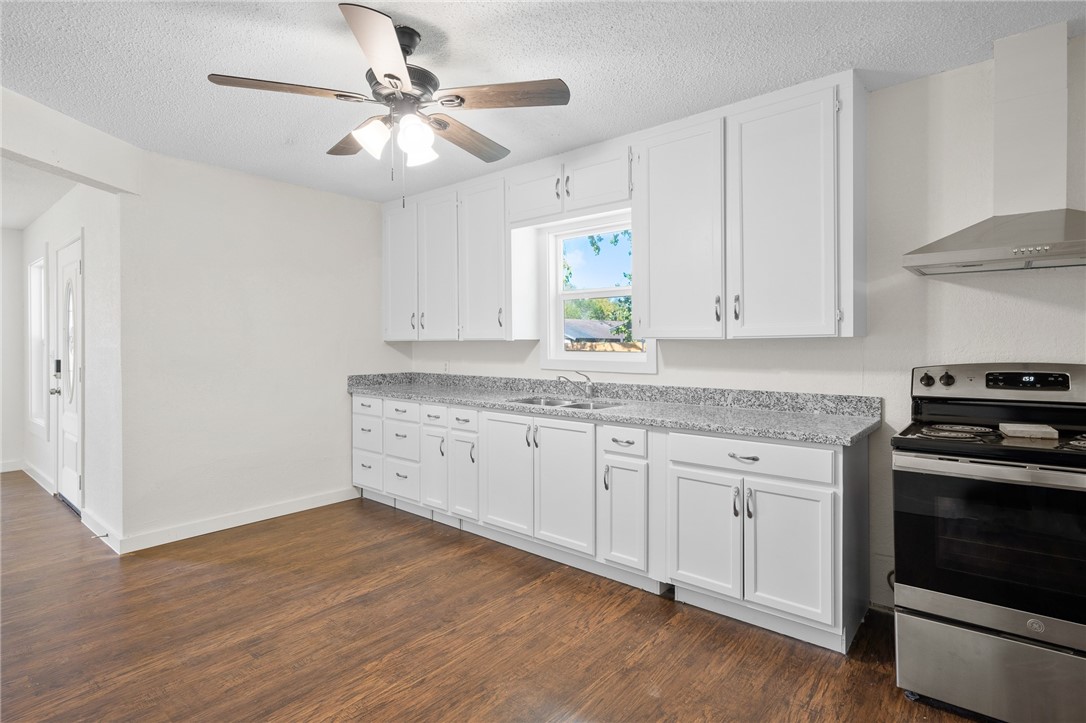 3609 Wright St Property Photo 15