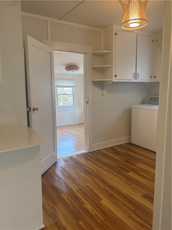 325 E Oaks Ave Property Photo 5