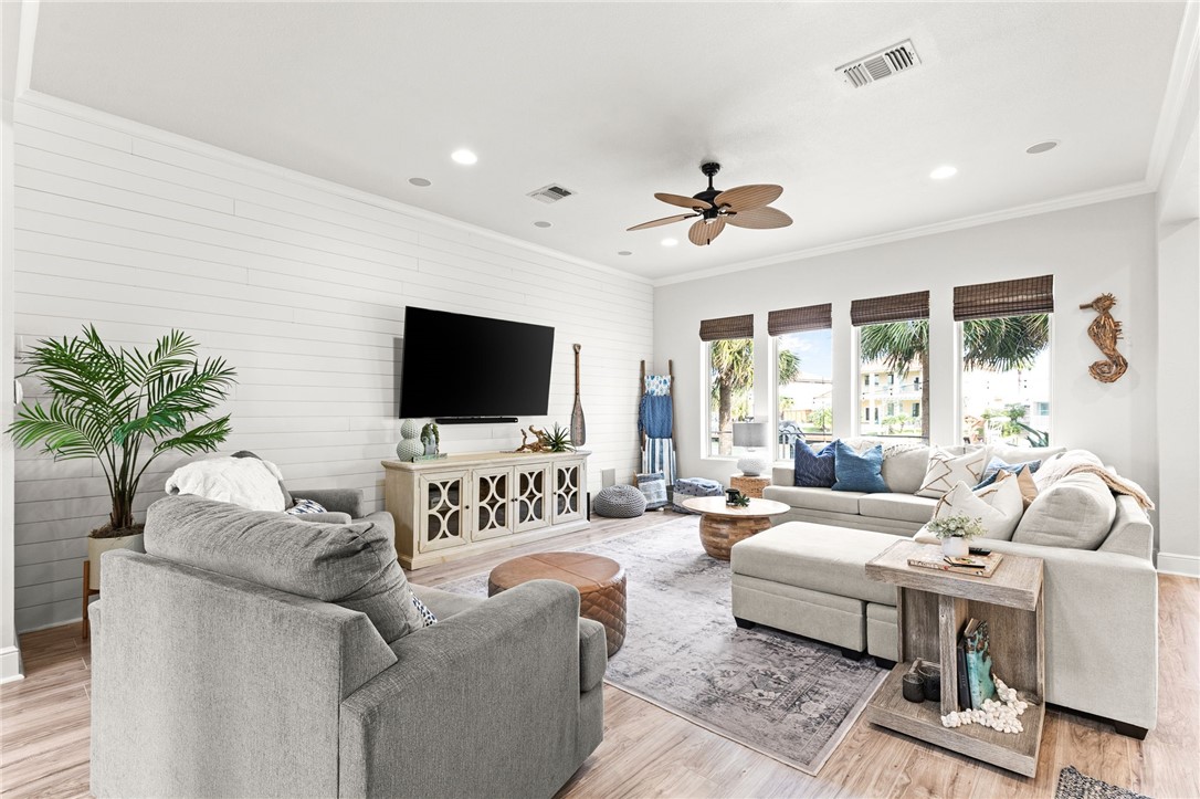 454 Bahia Mar Property Photo 6