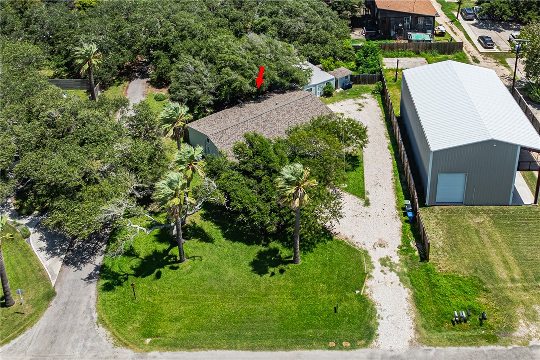 1604 Victoria Ave Property Photo 3