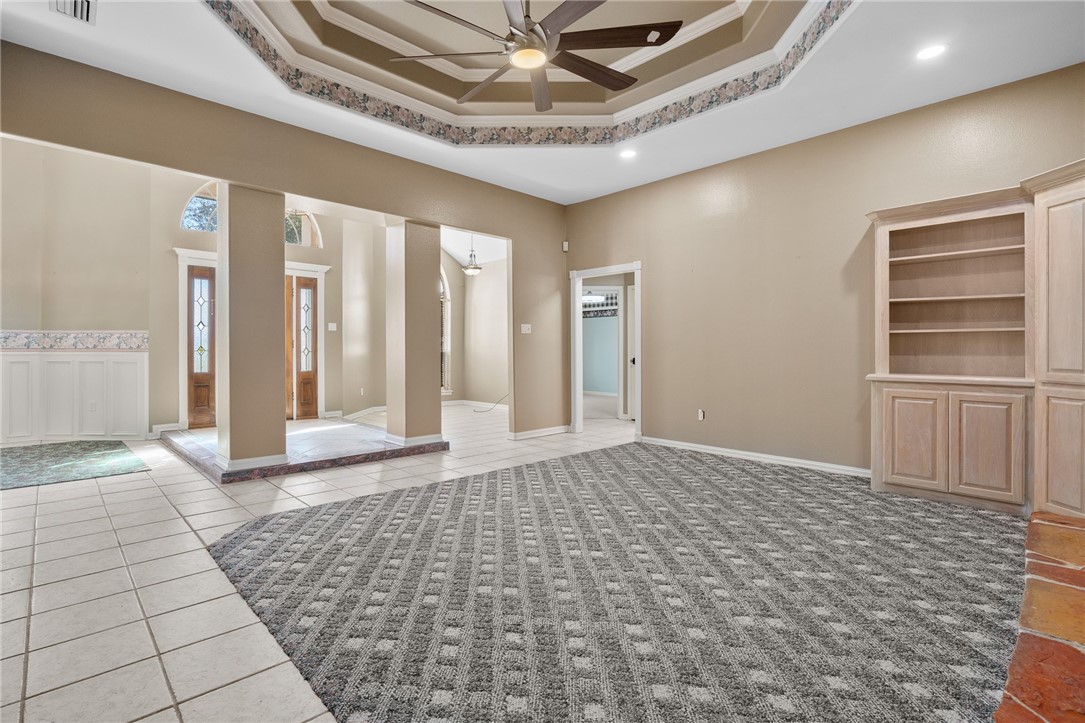 4187 Country Pl Property Photo 10