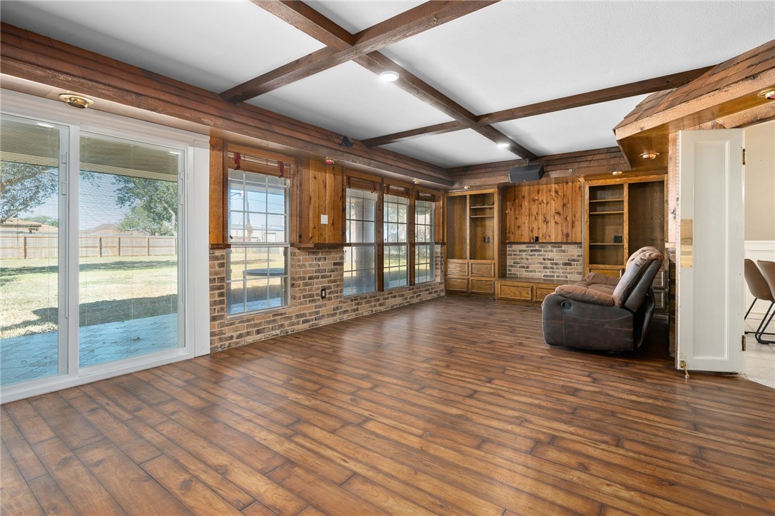 4187 Country Pl Property Photo 19