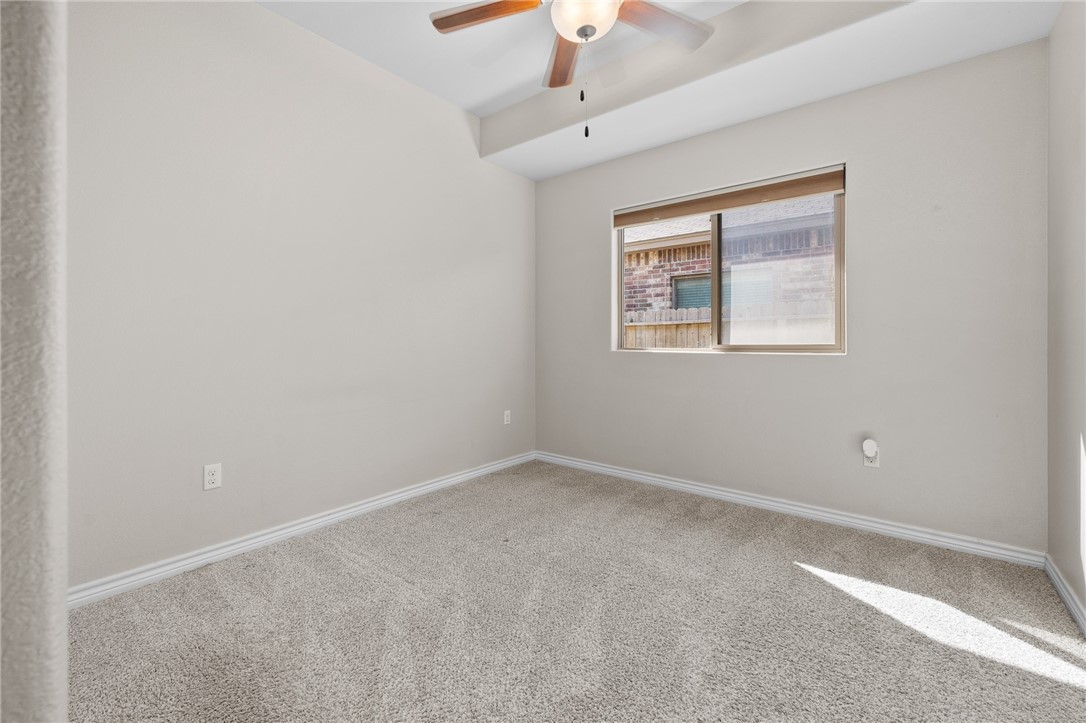 1032 Pasadena St Property Photo 27