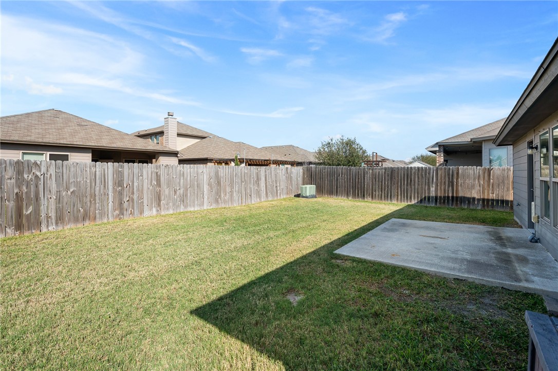 1032 Pasadena St Property Photo 32