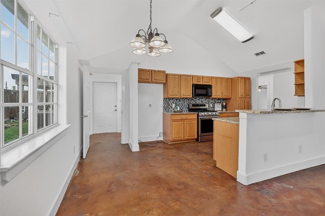 730 La Ronda Ct Property Photo 8