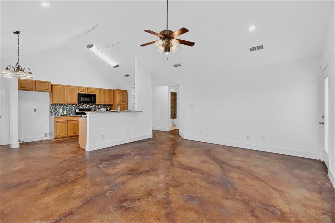730 La Ronda Ct Property Photo 9