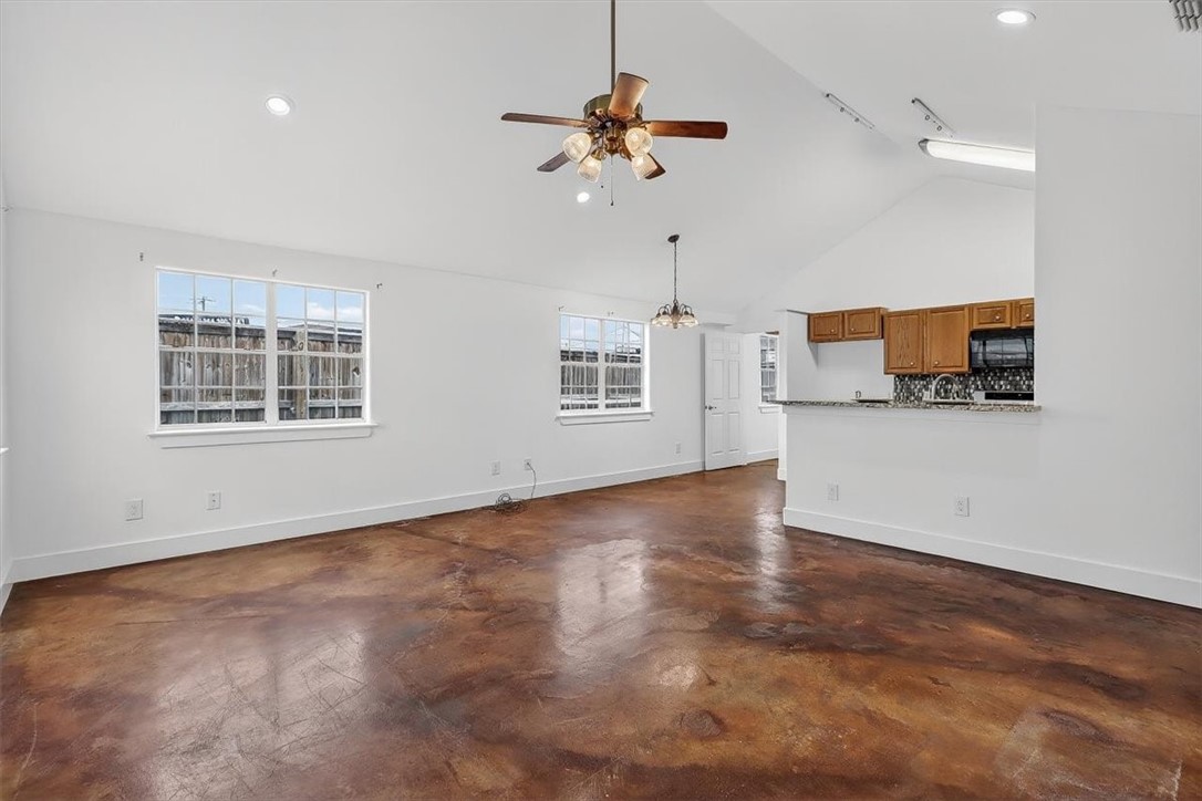 730 La Ronda Ct Property Photo 11