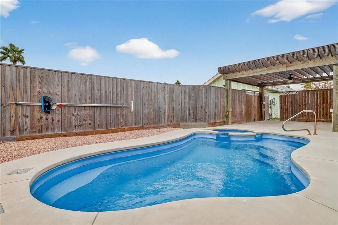 730 La Ronda Ct Property Photo 29