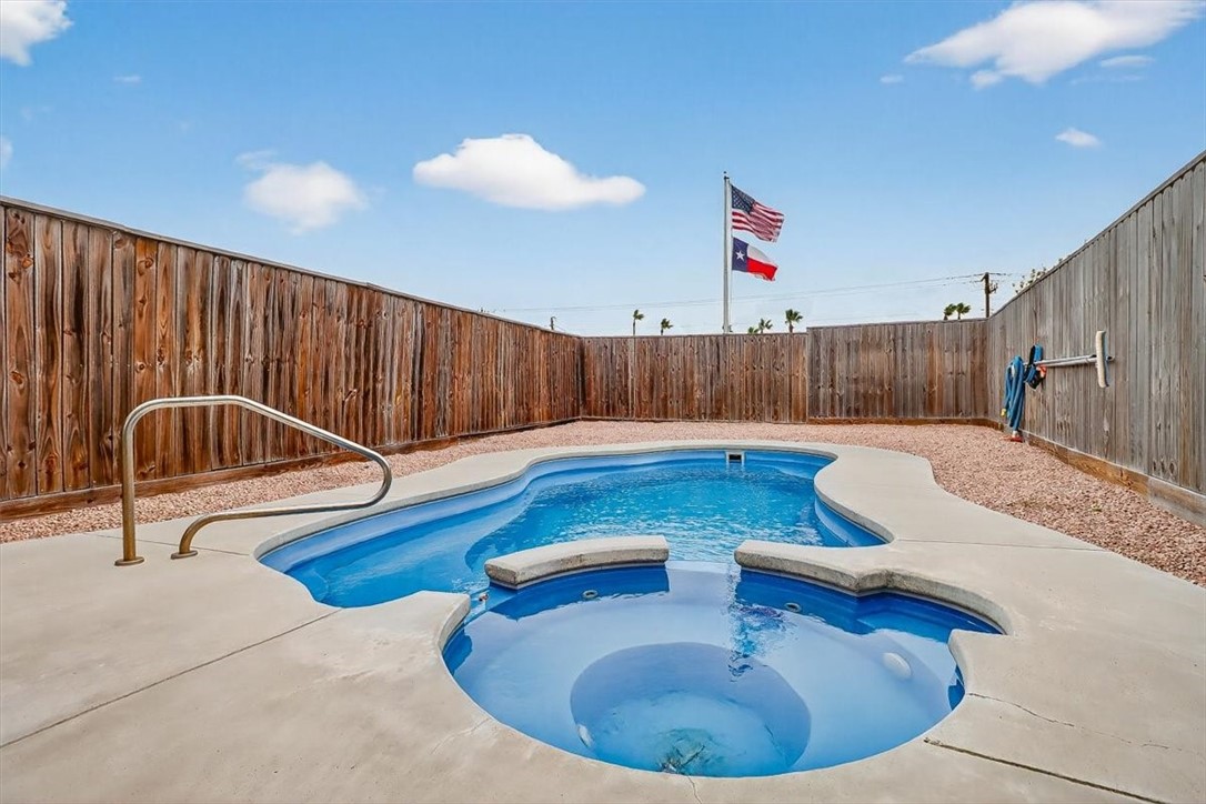 730 La Ronda Ct Property Photo 32
