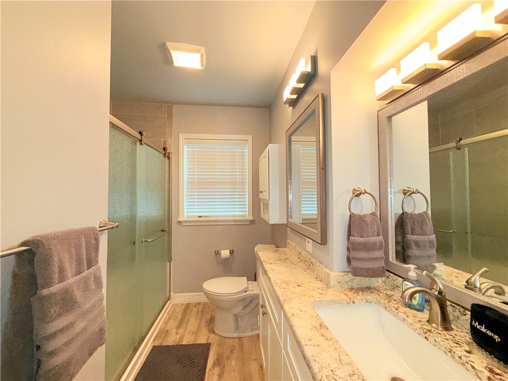 455 Louisiana Ave Property Photo 23