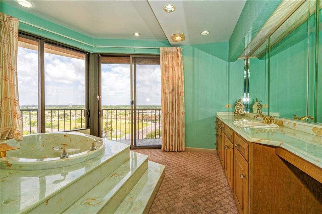 4500 Ocean Dr 9a Property Photo 18