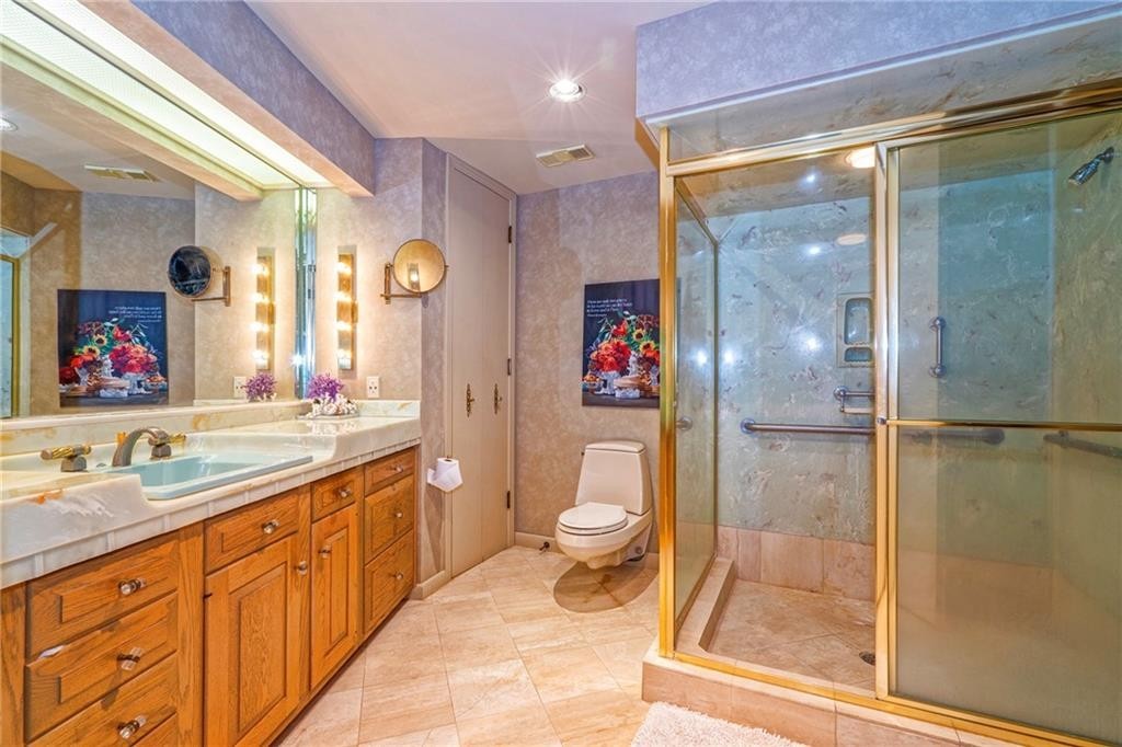 4500 Ocean Dr 9a Property Photo 19