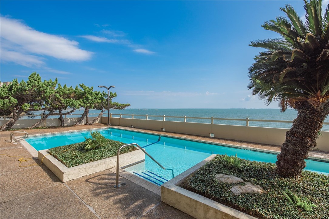 4500 Ocean Dr 9a Property Photo 27