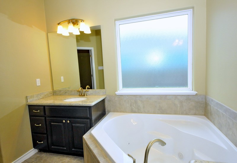 15609 Escapade St Property Photo 15