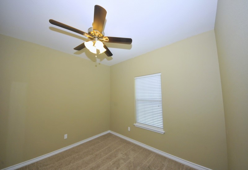 15609 Escapade St Property Photo 19