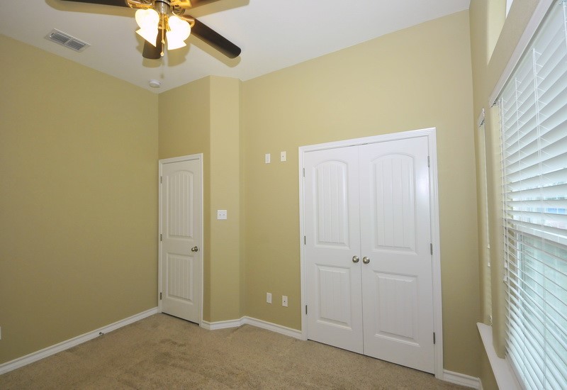 15609 Escapade St Property Photo 23