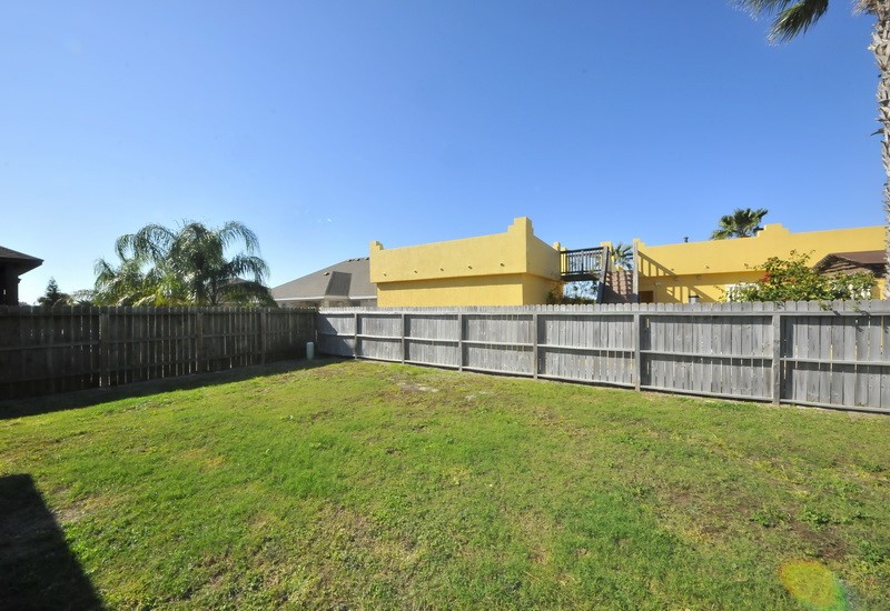 15609 Escapade St Property Photo 29