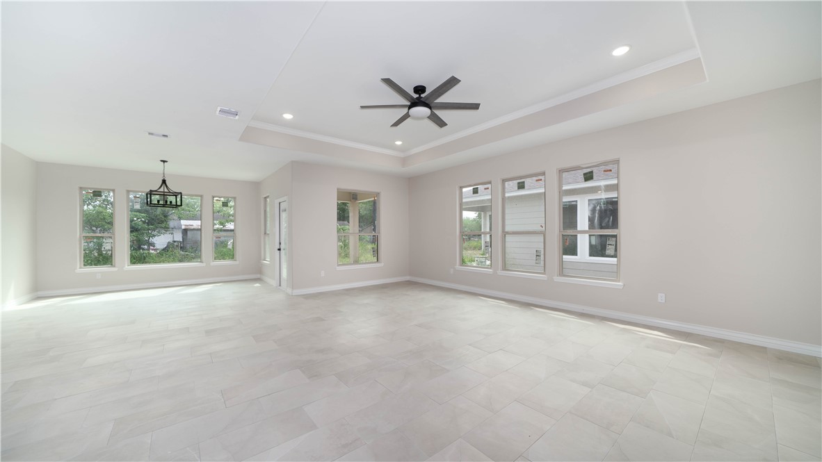 3638 Rebecca Property Photo 8