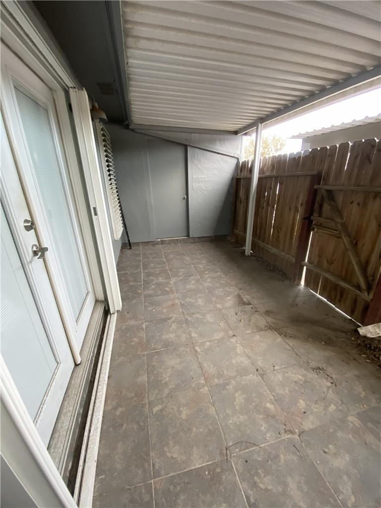 7201 Sparkle Sea Dr E Property Photo 24