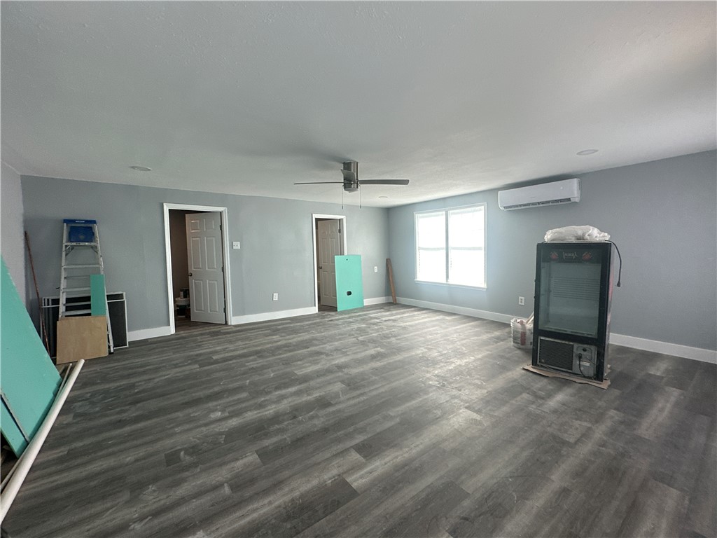 812 N Front St Property Photo 15
