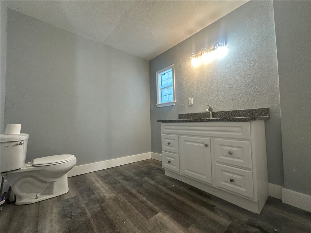 812 N Front St Property Photo 18