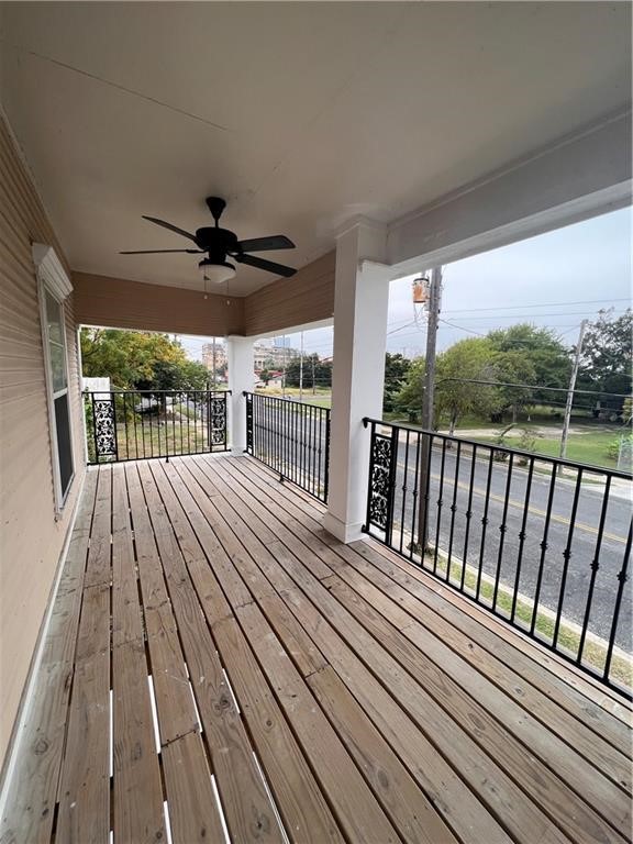 1318 N Mesquite St Property Photo 4