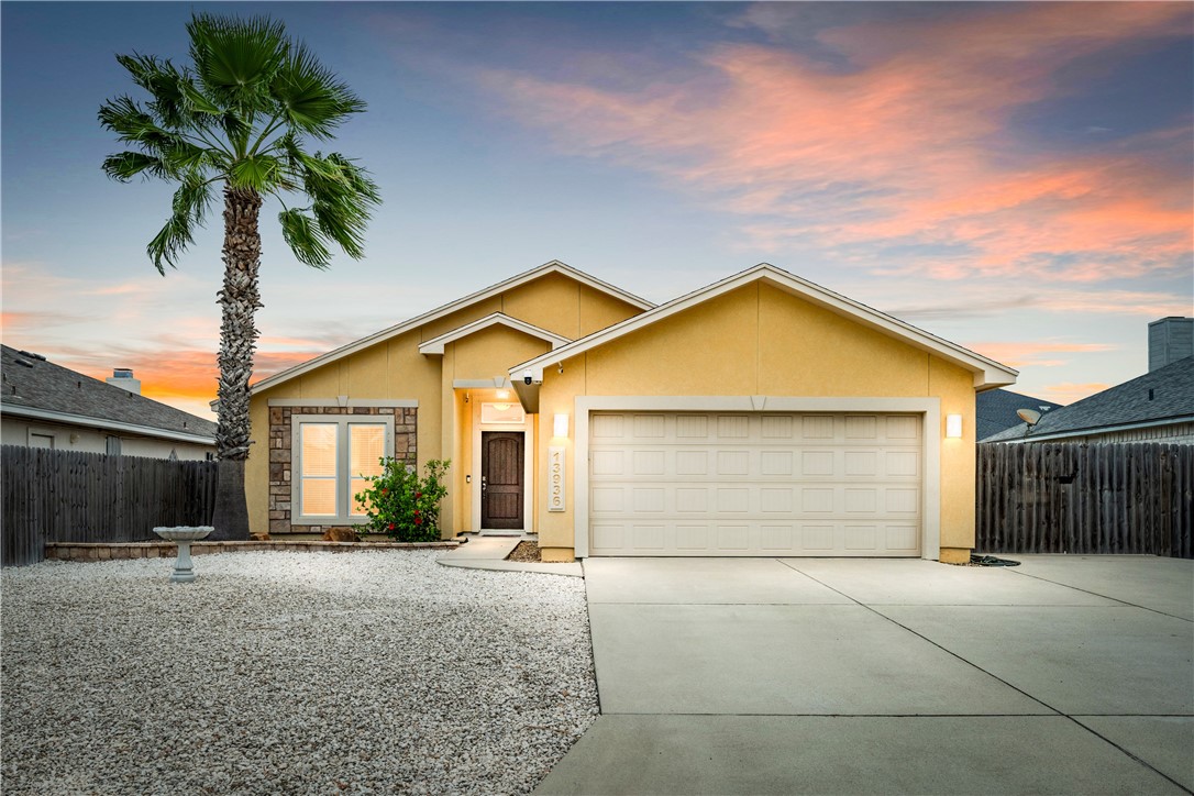 13936 Lighthouse Dr Property Photo 1