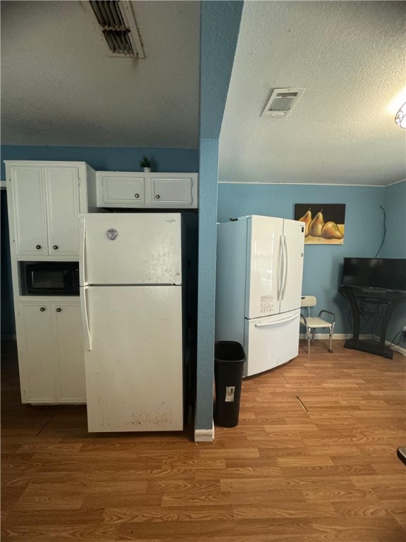 2542 Avenue F Property Photo 5