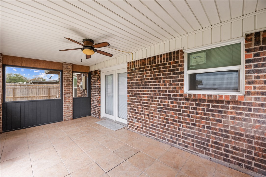 8101 Barrogate Dr Property Photo 33